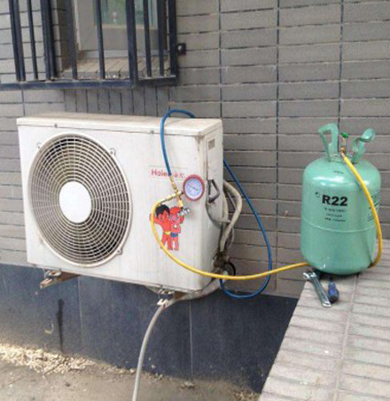 得荣空调加氟